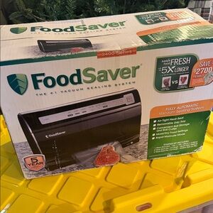 FoodSaver 3400 Series Vacuum Sealing System - Black